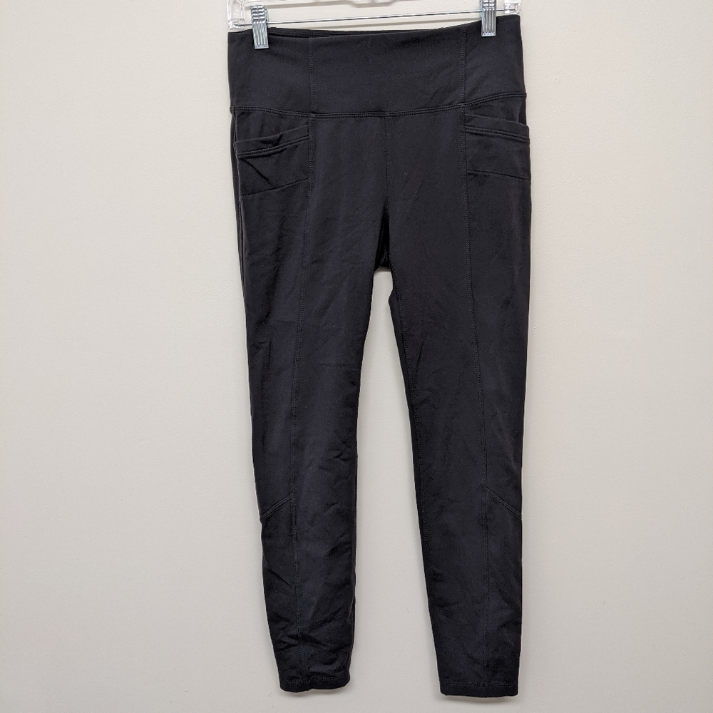 Athleta leggings with pockets